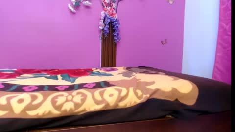 alejandra online show from July 2026 07:53:02 PM