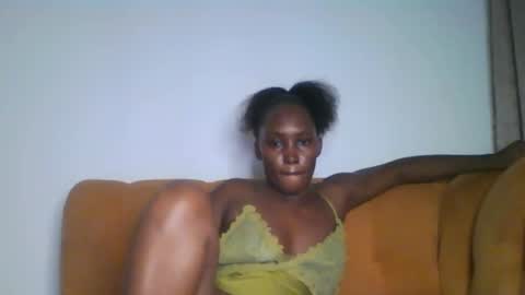 Snapshot of stargirl880271 chatting on February 2025 04:37:01 PM isha online show from February 2025 04:37:01 PM