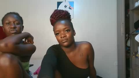 lia online show from March 2026 10:54:01 PM