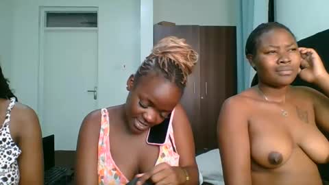 lia online show from May 2026 06:26:01 PM