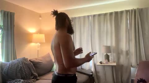 Snapshot of starr3095 chatting on October 2025 03:42:01 PM starr3095 online show from October 2025 03:42:01 PM