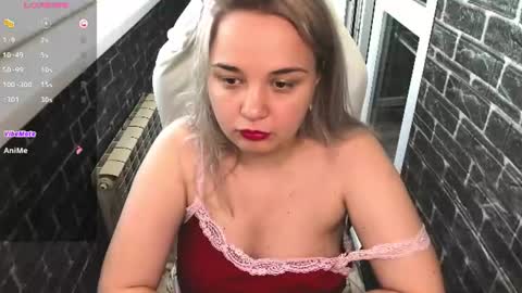 Snapshot of stasya_sunshine chatting on June 2026 03:44:02 AM stasya_sunshine online show from June 2026 03:44:02 AM