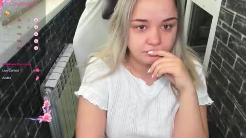 Snapshot of stasyasunshine chatting on February 2026 03:16:02 AM stasyasunshine online show from February 2026 03:16:02 AM