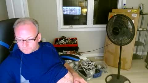 Snapshot of steakman007 chatting on May 2026 03:13:01 AM Steakman online show from May 2026 03:13:01 AM