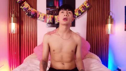 Steev online show from October 2025 08:03:02 PM