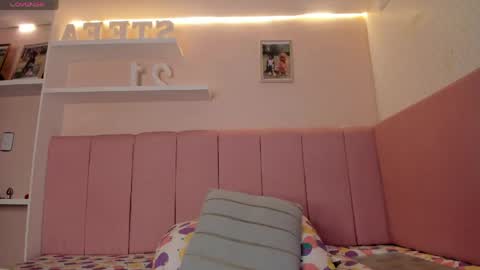 Stefa Gomez  online show from May 2026 02:02:01 PM