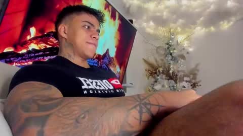 Snapshot of stefan_macallan chatting on January 2026 03:44:02 AM Macallan online show from January 2026 03:44:02 AM