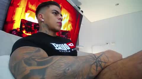 Snapshot of stefan_macallan chatting on February 2026 02:49:02 AM Macallan online show from February 2026 02:49:02 AM