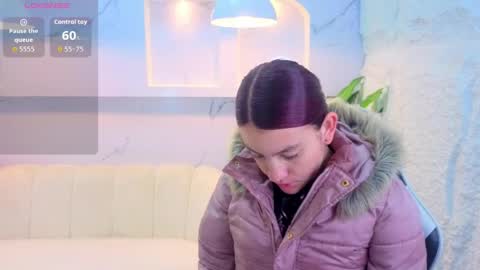 Stefania tp    730am - 1400 pm online show from April 2026 12:03:02 PM