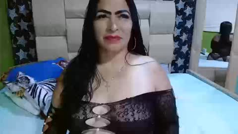 Stefanny online show from March 2026 10:27:02 PM