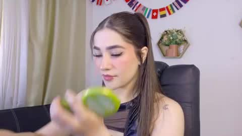 Snapshot of stefannycipriani_ chatting on June 2026 04:33:01 PM stefannycipriani_ online show from June 2026 04:33:01 PM