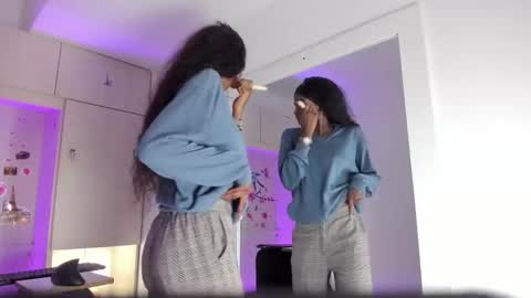 stefannyevans_ online show from February 2026 01:58:02 PM