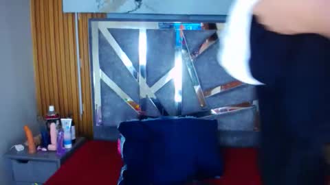 Stefan online show from March 2026 12:33:01 AM