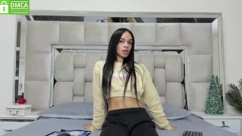 Stefany online show from January 2025 11:17:01 PM