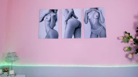 Stefany online show from May 2026 12:24:01 PM