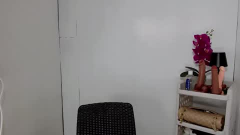 steffybabe online show from October 2025 01:51:01 PM