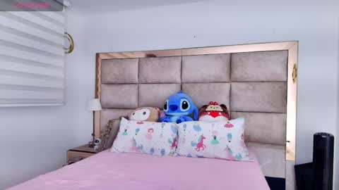 Stefany online show from June 2026 12:06:02 AM