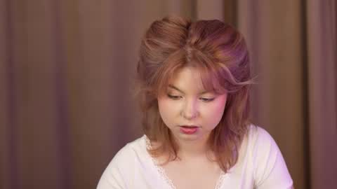 Snapshot of stela_vanila chatting on October 2025 01:38:01 AM Stella online show from October 2025 01:38:01 AM