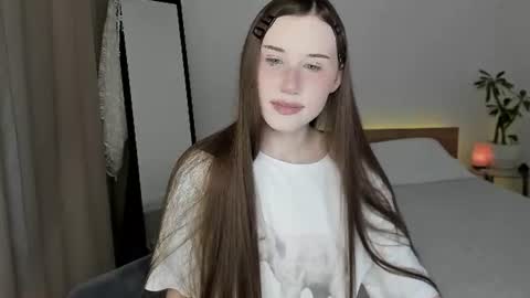 stella_sunny online show from July 2026 01:17:02 PM