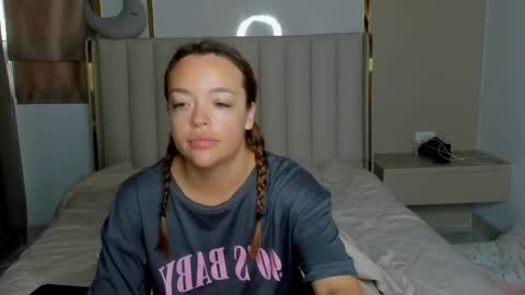 stella online show from April 2026 12:21:02 AM