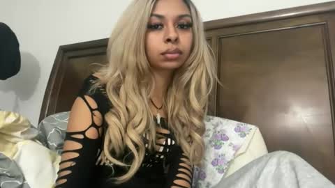 Snapshot of stellaangel chatting on December 2025 02:18:01 AM stellaangel online show from December 2025 02:18:01 AM