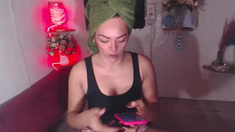 stella online show from March 2025 09:56:01 PM