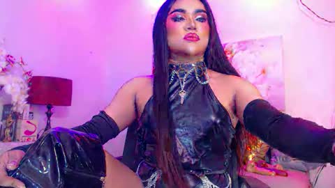 CALL ME STELLA online show from April 2026 10:29:01 AM