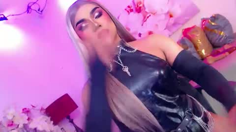 CALL ME STELLA online show from April 2026 05:38:01 AM