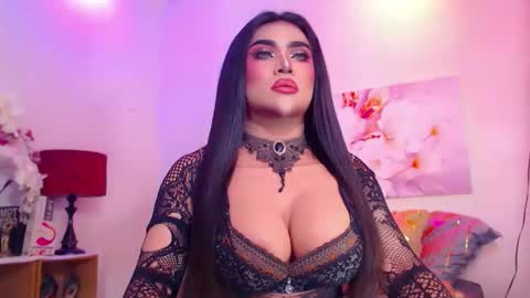 Snapshot of stellagrayts chatting on June 2026 04:37:02 AM CALL ME STELLA online show from June 2026 04:37:02 AM