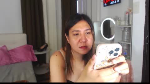 Stella online show from March 2026 04:07:02 AM