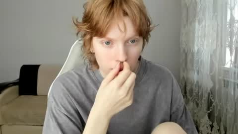 Snapshot of stellaswen chatting on June 2026 09:30:02 AM S T E L L A online show from June 2026 09:30:02 AM