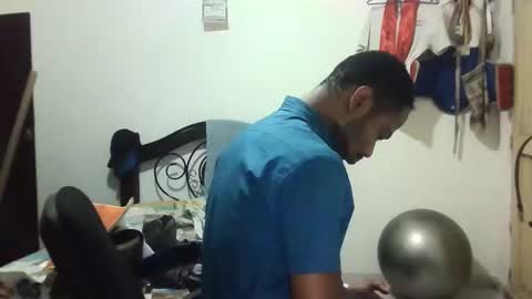 Snapshot of stemanlu9 chatting on December 2024 02:03:02 AM Steman online show from December 2024 02:03:02 AM