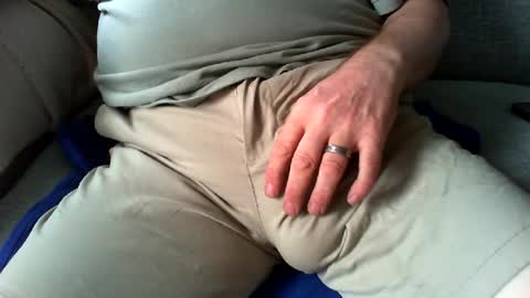 Snapshot of stemee chatting on June 2026 03:03:01 PM marriedsecretcrotchwatcher online show from June 2026 03:03:01 PM