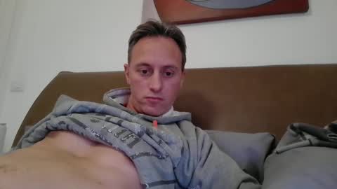 sten015 online show from January 2025 03:02:01 PM