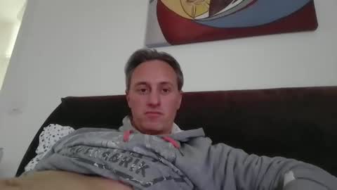 sten015 online show from March 2026 02:42:01 PM