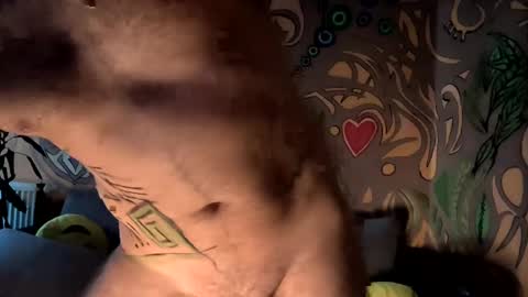 Snapshot of stenlyvrbich chatting on January 2025 07:06:02 AM lee online show from January 2025 07:06:02 AM