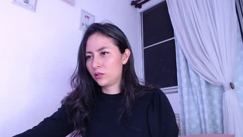 Snapshot of step_daughter_ chatting on January 2025 01:59:01 AM MIA online show from January 2025 01:59:01 AM