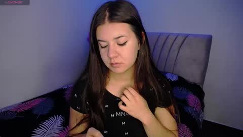 Emma online show from December 2024 04:42:02 AM