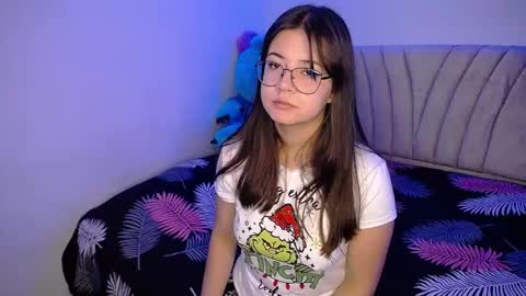 Emma online show from February 2025 02:47:02 AM