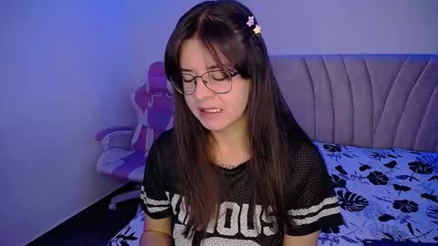 Emma online show from February 2025 05:48:01 PM