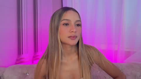 Stefff  online show from May 2026 09:45:01 PM