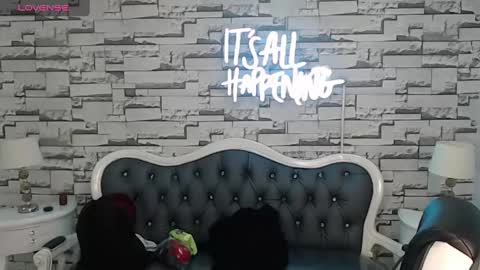 Snapshot of stephania_t chatting on February 2025 10:59:02 AM Stephania online show from February 2025 10:59:02 AM