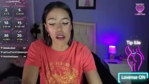 Stephania online show from July 2026 06:20:01 PM