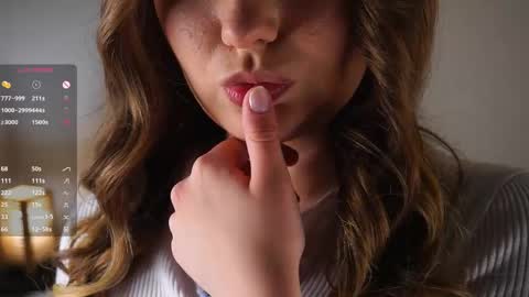 Sonya online show from May 2026 06:12:02 PM
