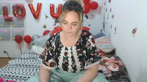 Stephanie   online show from May 2026 10:11:01 AM