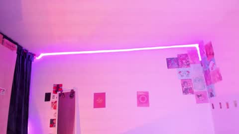 Stephanie  online show from February 2025 02:00:01 AM