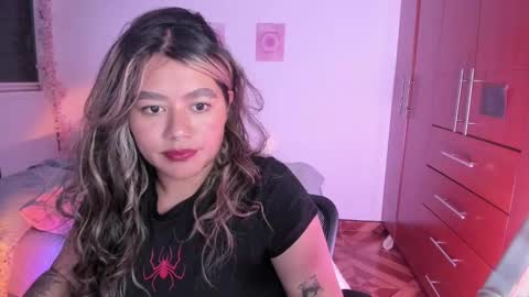 Stephanie  online show from October 2025 11:36:01 PM