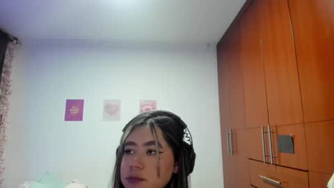 Stephanie  online show from October 2025 04:02:02 AM