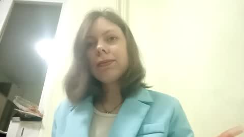 Snapshot of stephanyfuerte chatting on December 2025 05:44:02 PM Jessica online show from December 2025 05:44:02 PM