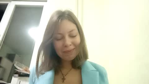 Snapshot of stephanyfuerte chatting on December 2025 05:43:02 PM Jessica online show from December 2025 05:43:02 PM